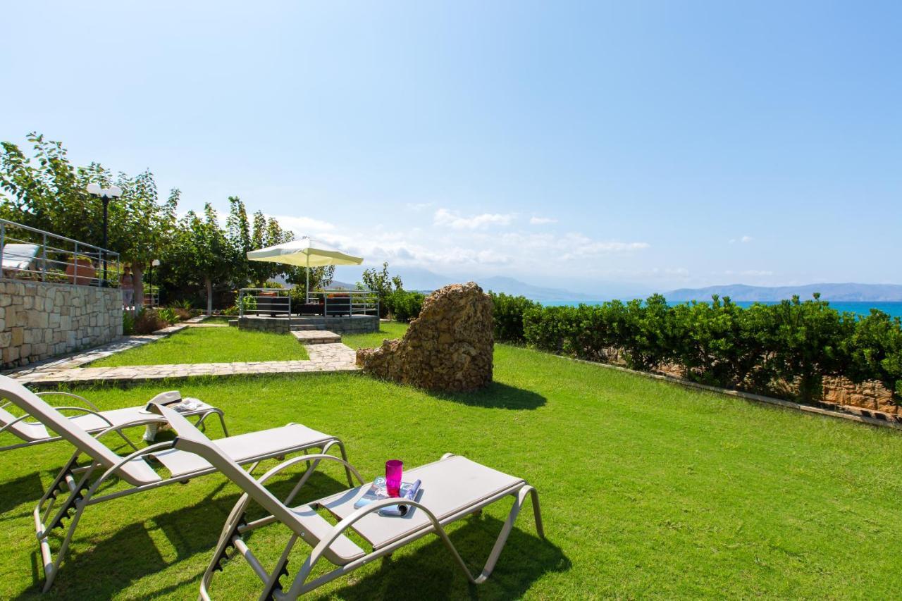 Beachfront Family Villa Katerina With Private Pool, Playground, Bbq & Amazing Sea Views! Petres  Exterior photo